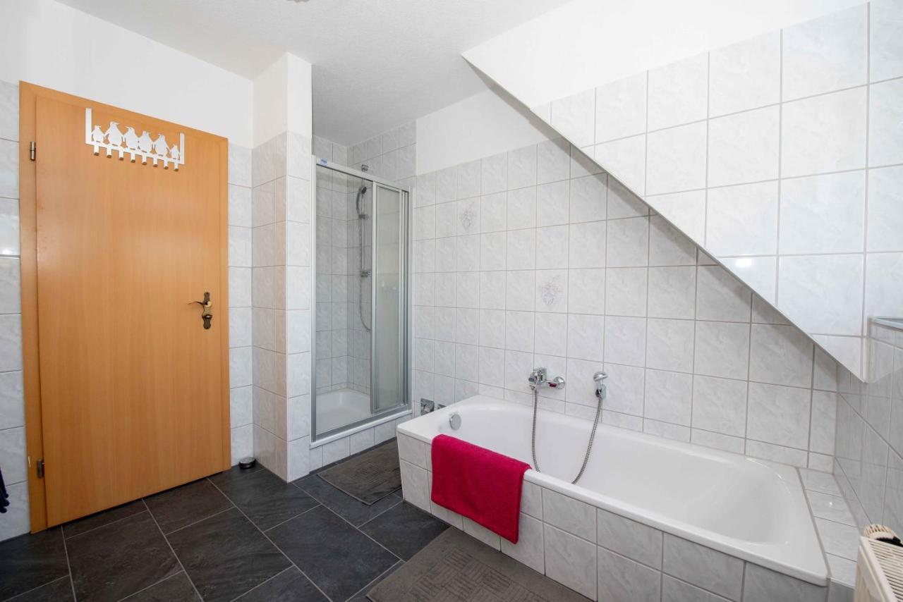 Ferienwohnung Hoerselbergblick Айзенах Екстериор снимка